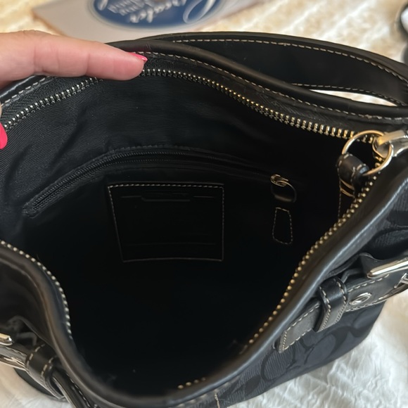 Authentic coach bag black with “C” logo - Picture 3 of 5